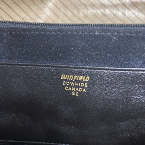 Winfield Vintage Wallet/Clutch - Picture 5 of 7